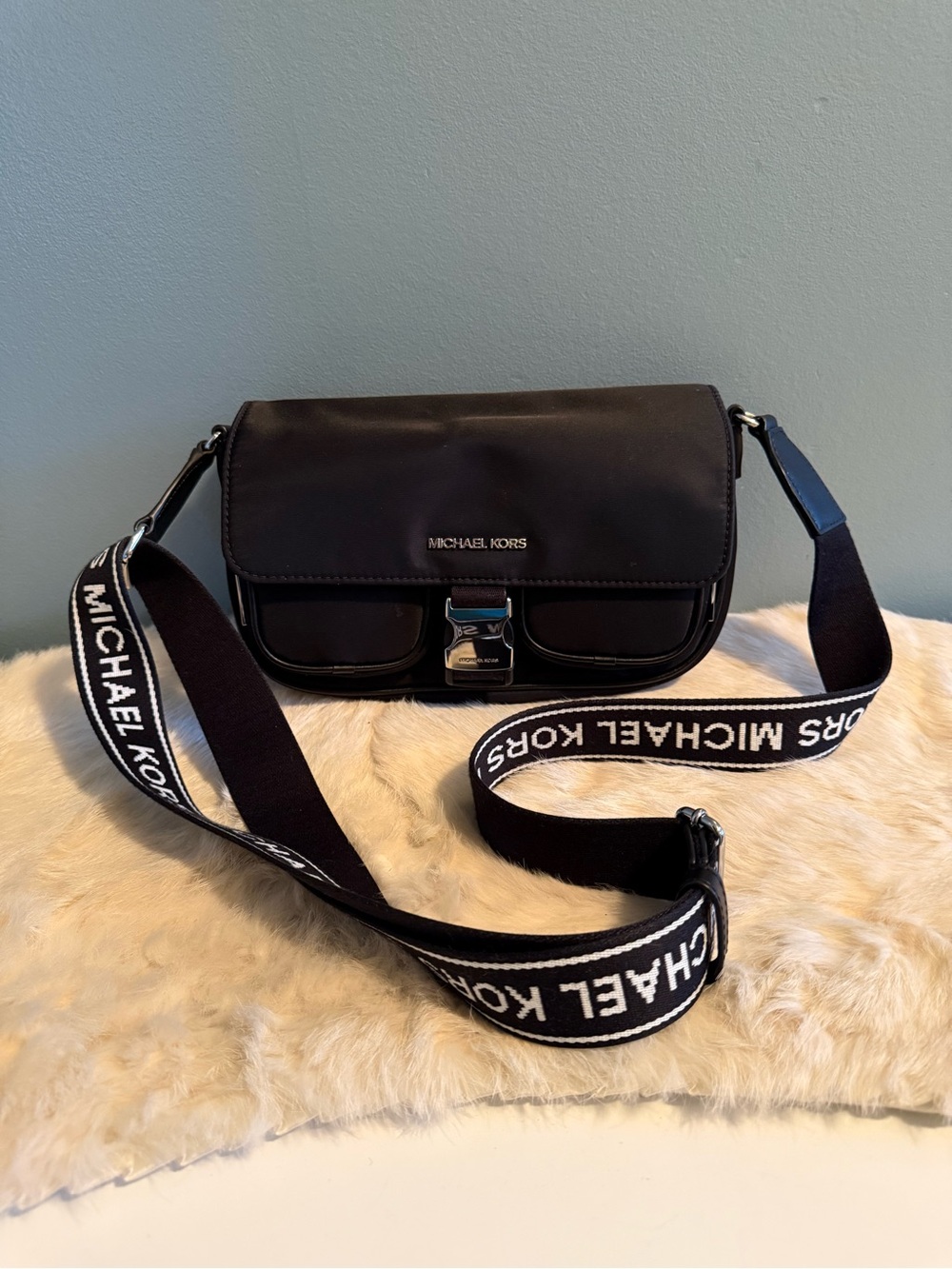 Michael Kors Khai Medium Nylon Messenger Bag